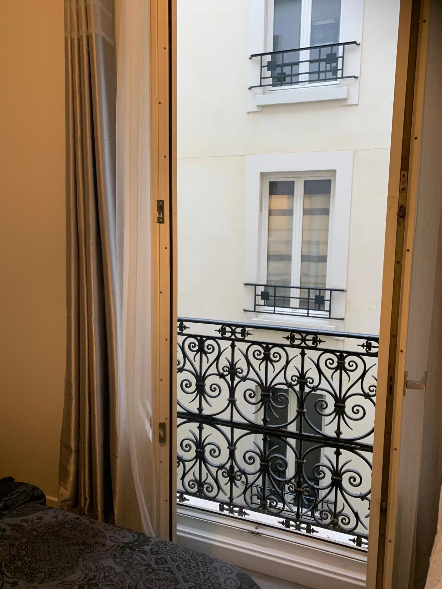 Chic Appartement 2 Bedrooms Phantheon Notre Dame Parijs Buitenkant foto